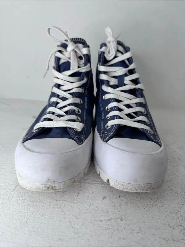 Converse Navy Blue High-Top Platform Sneakers - Image 3