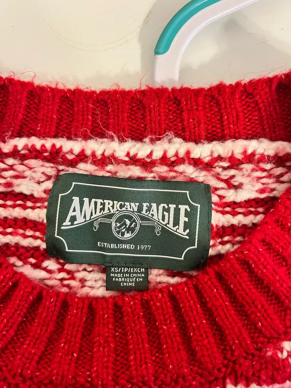 American Eagle red and white sweater  - Image 4