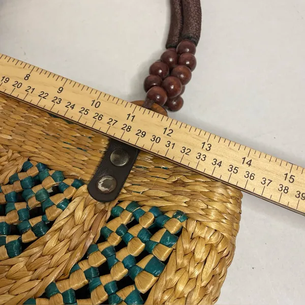 Brown Tan Teal Woven Straw Women’s Purse Handbag Wood Bead Accents Boho Beach - Image 7