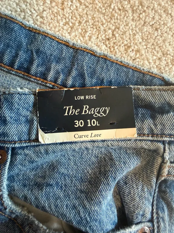 Abercrombie Jeans - Image 4