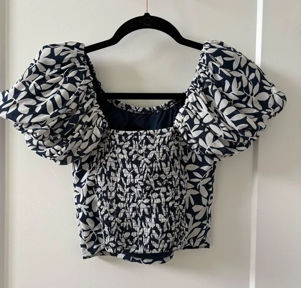 Abercrombie and Fitch Blouse - Image 3