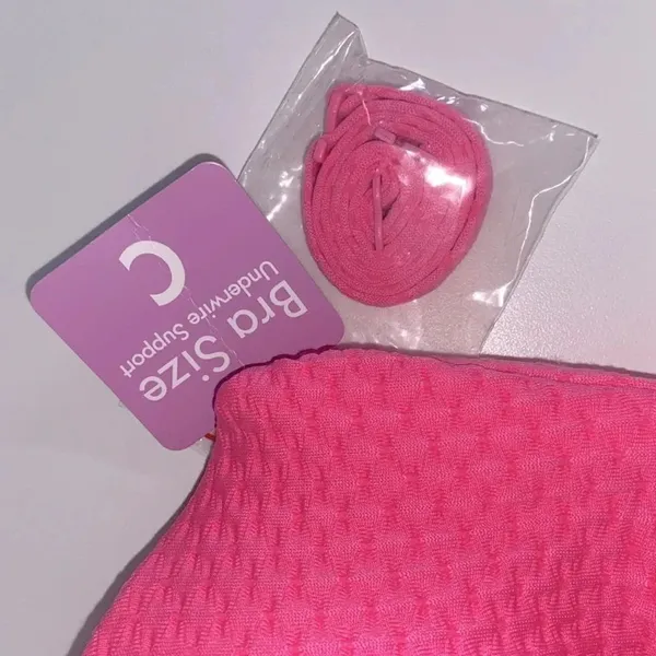NWT 32C Coco Rave Bae pink push up detachable strap lightly‎ padded bikini - Image 3