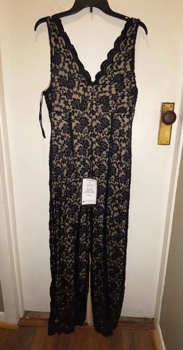 Black Evening Gown - Image 2