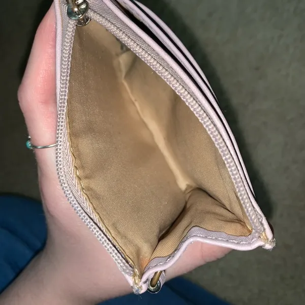 Guess Mini Wallet - Image 4
