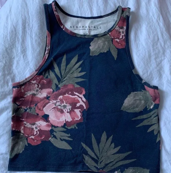 Aeropostale Floral Crop Top - Image 2