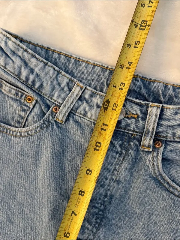 H&M Pale Blue Straight Leg button fly Jeans - Image 8