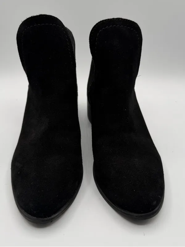 Coconuts by Matisse Pronto Black Suede Cutout Ankle Boots Womens 6.5 - Image 2