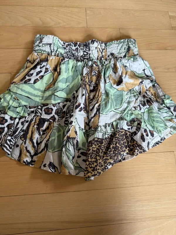 Aerie ruffled mini skirt jungle safari - Image 5