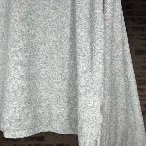 Nike | women dry fit wide sleeve cropped crewneck - Image 10