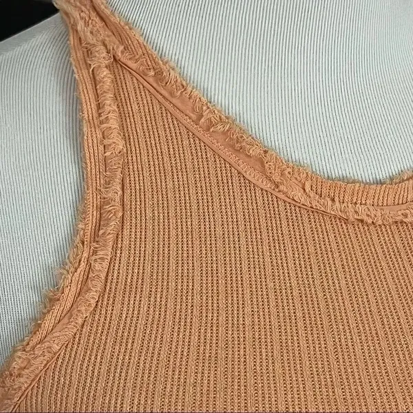 Urban Outfitters Out From Under Melon Colored Ribbed Tank Top S - Image 6