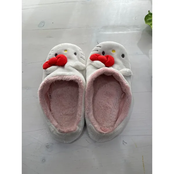 Hello Kitty‎ Slippers White Plush Red Bow Sanrio Women's size 8 - Image 4