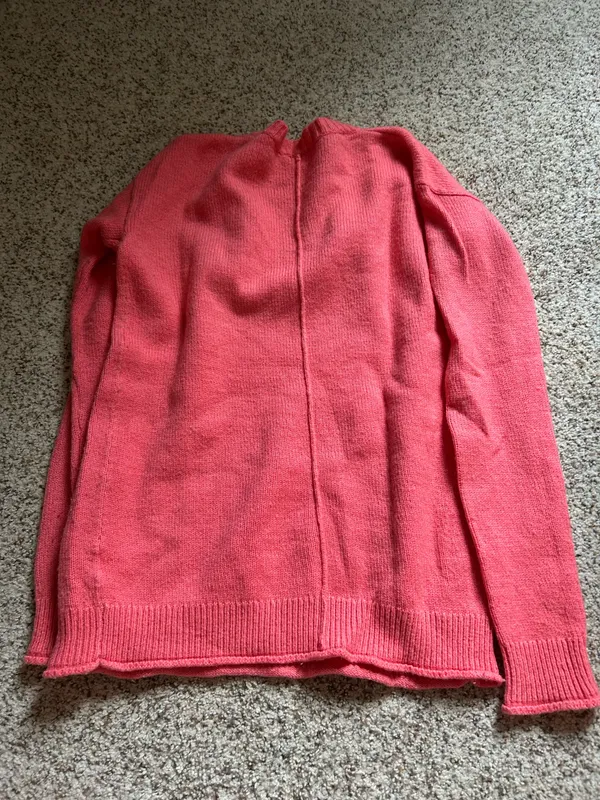 Gap Pink V-Neck Sweater - Image 2