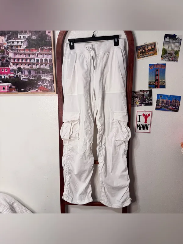 Lululemon Dance Studio Relaxed-Fit Mid-Rise Cargo Pants White - Image 3