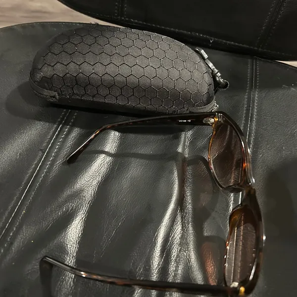 Vince Camuto Brown Sunglasses - Image 6