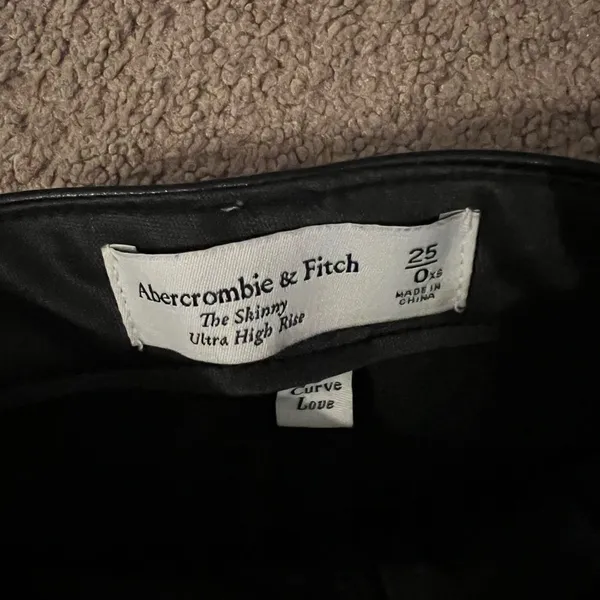 Abercrombie pleather pants split leg 0‎ - Image 7