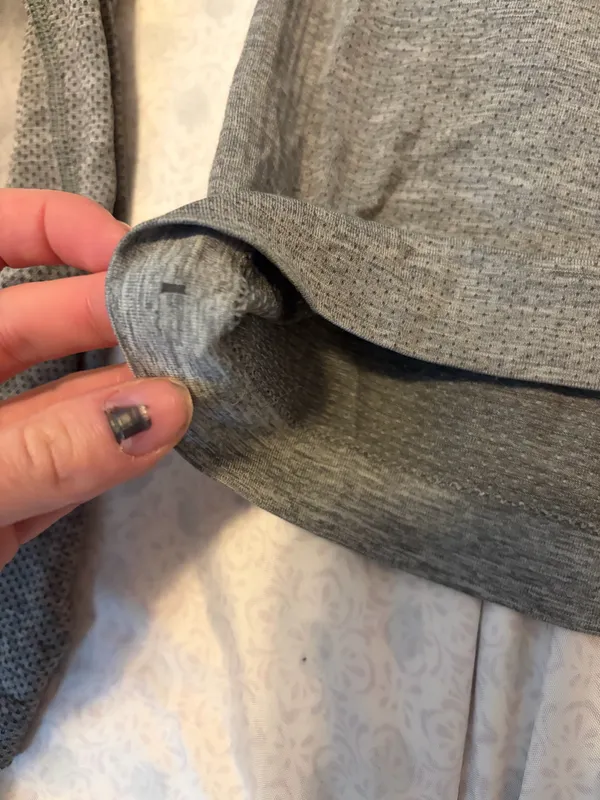 Lululemon gray workout long sleeve shirt - Image 5