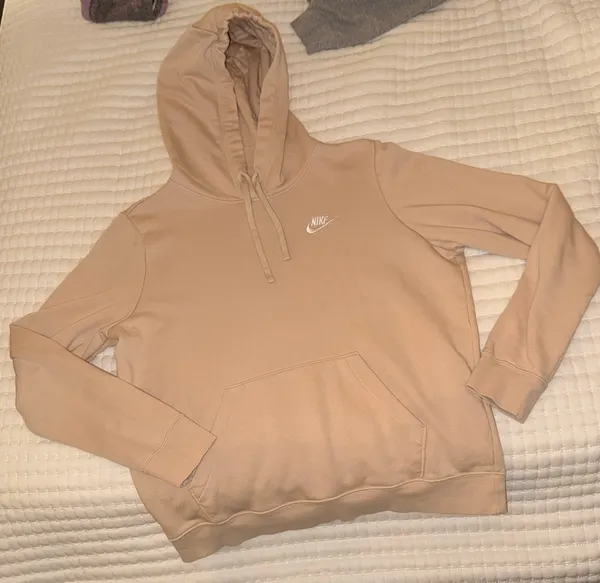 Nike Sweatshirt Hoodie - Image 2