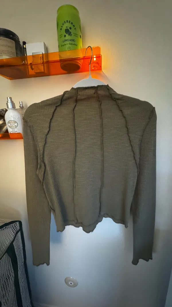 New In ribbed long sleeve Green Size L - Image 2