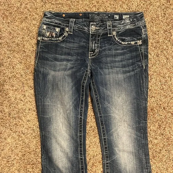 Miss me mid rise easy boot jeans size 27 - Image 4