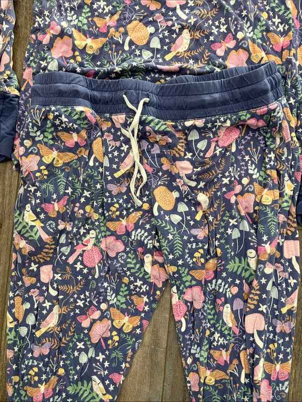 Little Sleepies Woodland Magic Twilight Women’s pajama set size small - Image 5