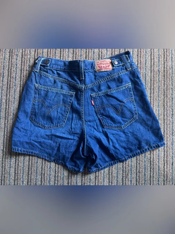 Levi’s shorts - Image 3