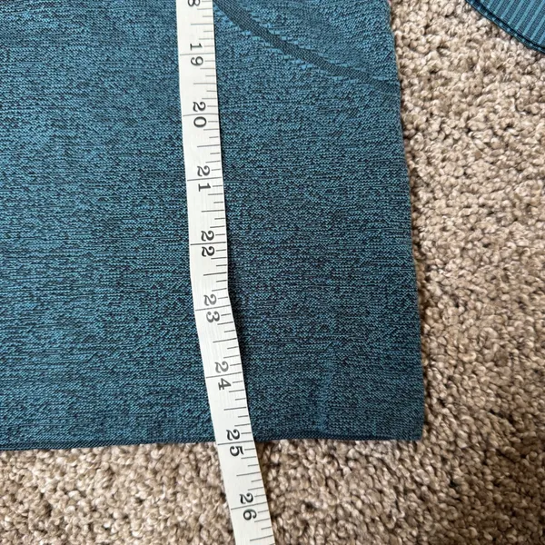 Lululemon Swiftly Tech Long Sleeve 2.0 Women Size 2 Teal Excellent Thumbholes‎ - Image 3
