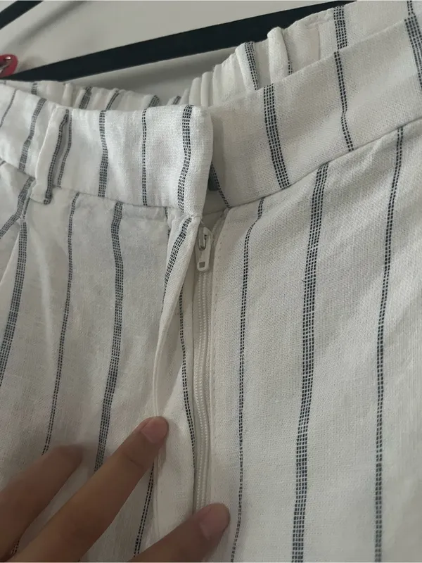 Old Navy White Gray Pinstripe Taylor Wide Leg Trouser Pants XL Linen Coastal - Image 3