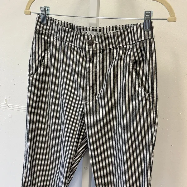 Hollister Ultra High-Rise Striped Tapered Pants Gray White Small Contemporary - Image 3