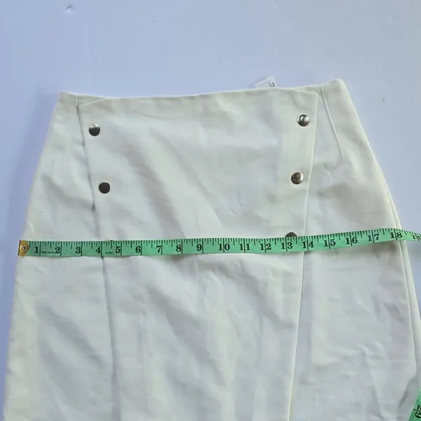 Zara -1929 NWT White Mini Skirt‎ Women's Medium - Image 7