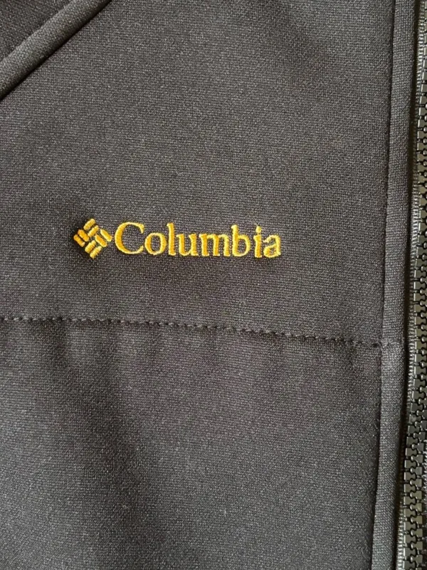 Columbia Waterproof Black Jacket - Image 2