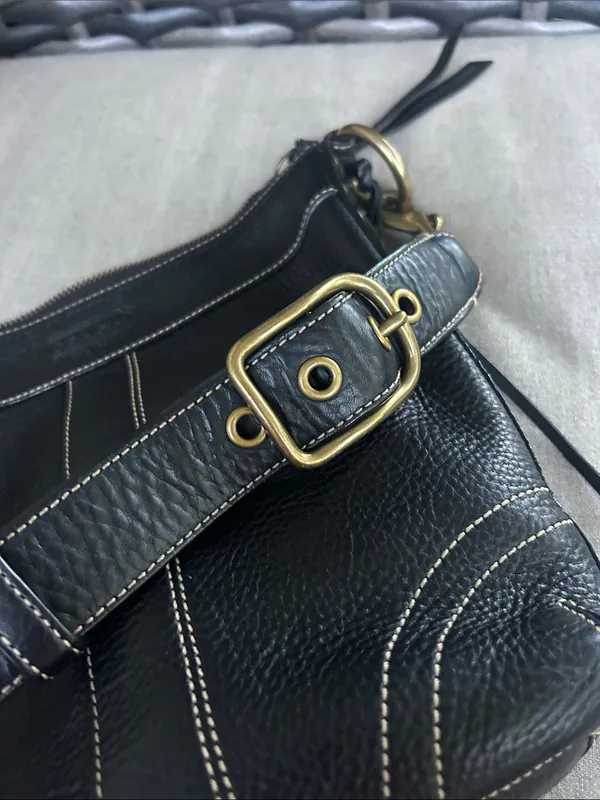 Coach vintage y2k black pebbled leather Bleecker bag gothic 10398 slim duffle - Image 7