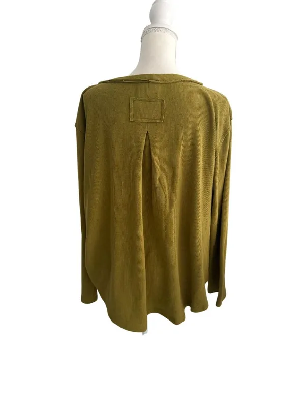 POL Waffle Knit Martini Green Long Sleeve Top Size Large - Image 6