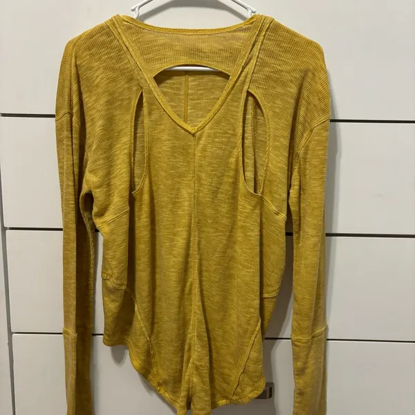 Free People Movement Yellow Top - Image 2