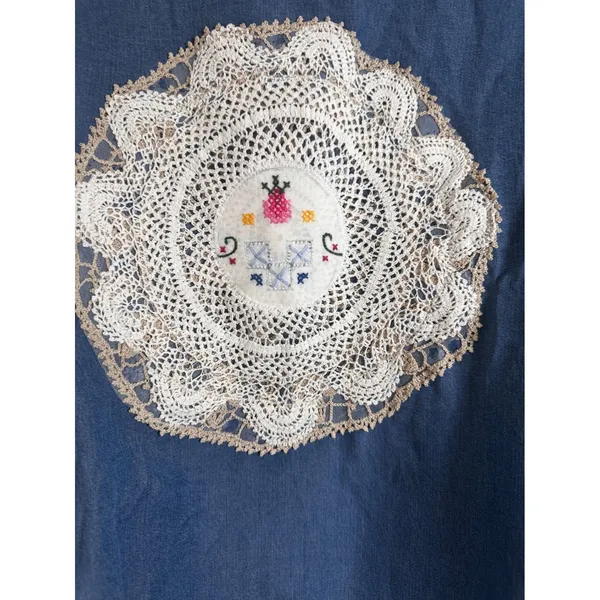 Banana Republic Petite Large Blue Lyocell Cropped‎ Chambray Top Crochet Back L P - Image 6
