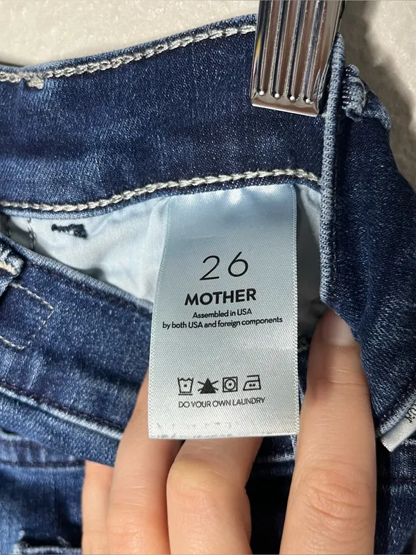 Mother The Hustler Ankle High Rise Flare Crop Jeans in Heirloom Size 26 - Image 10