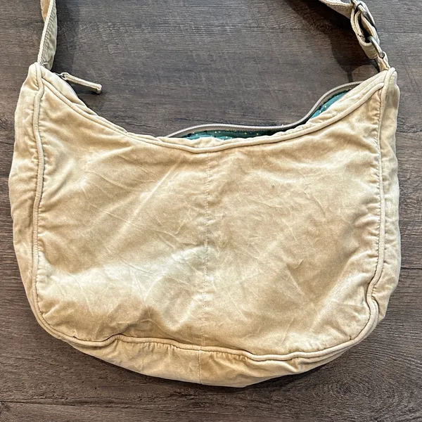 Old Navy Vintage Y2K Cream/Beige Shoulder Boho Messenger Bag - Image 9