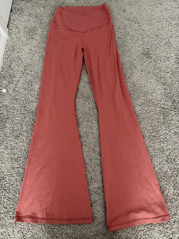 Aerie pink crossover flare leggings - Image 7