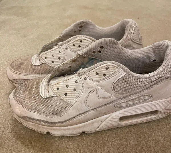 Nike Air Max 90 Sneakers - Image 2
