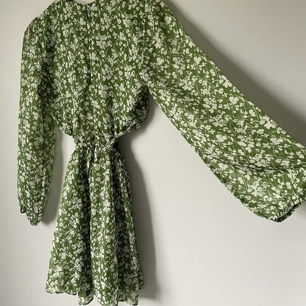 Abercrombie & Fitch Long Sleeve Cutout Mni Dress Green Floral Boho Size Small - Image 4
