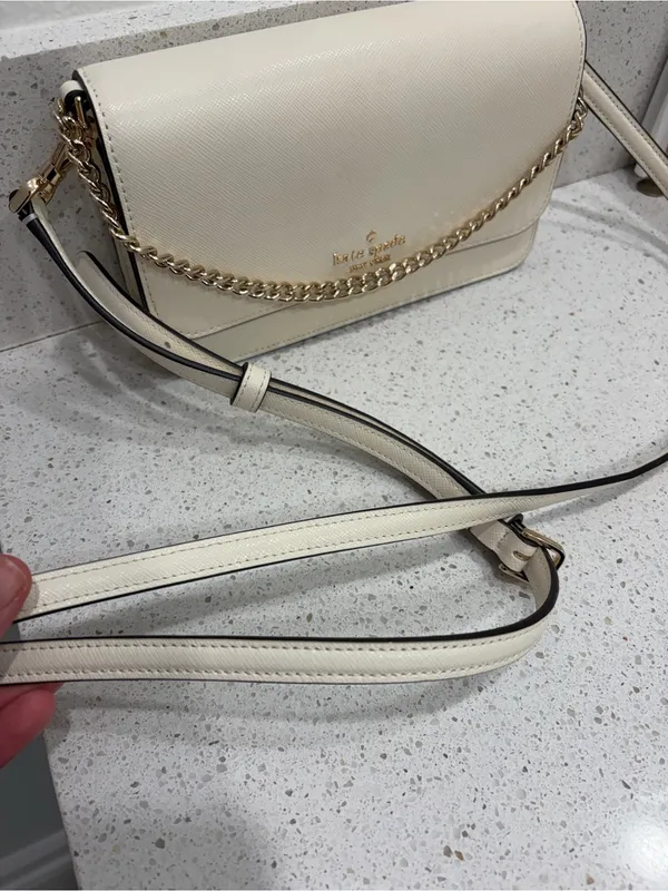 Kate Spade Madison Flap Crossbody Bag White Leather Purse KC430 Small EUC - Image 4