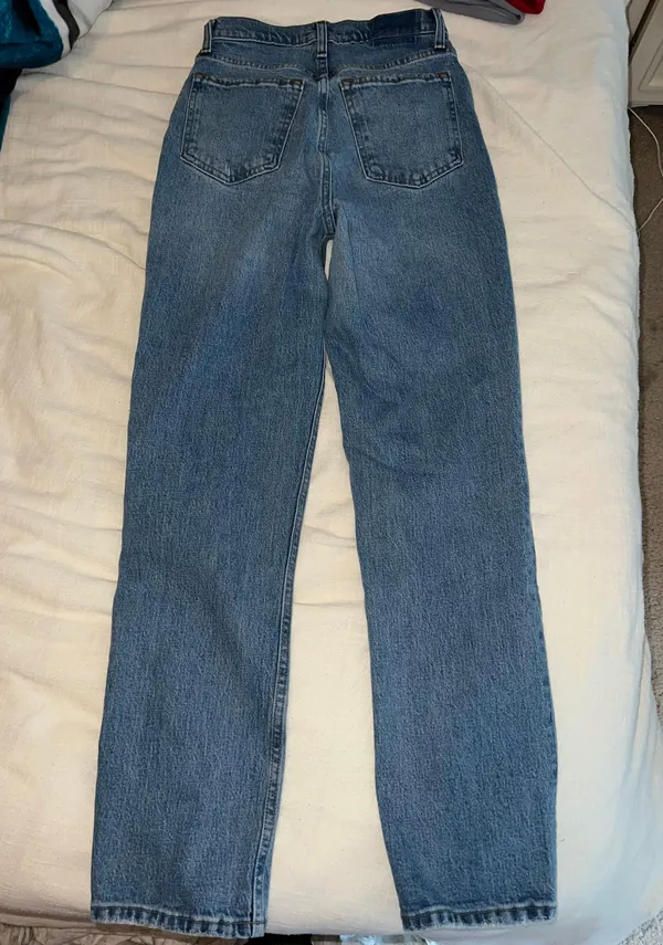 Abercrombie Jeans - Image 4