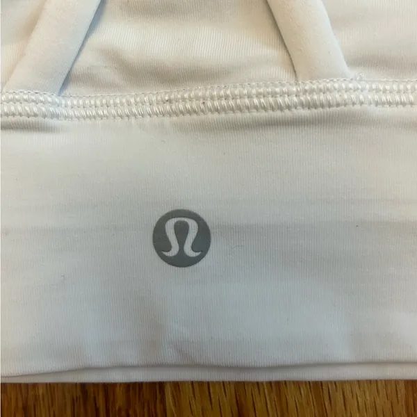 Lululemon sports bra - Image 4