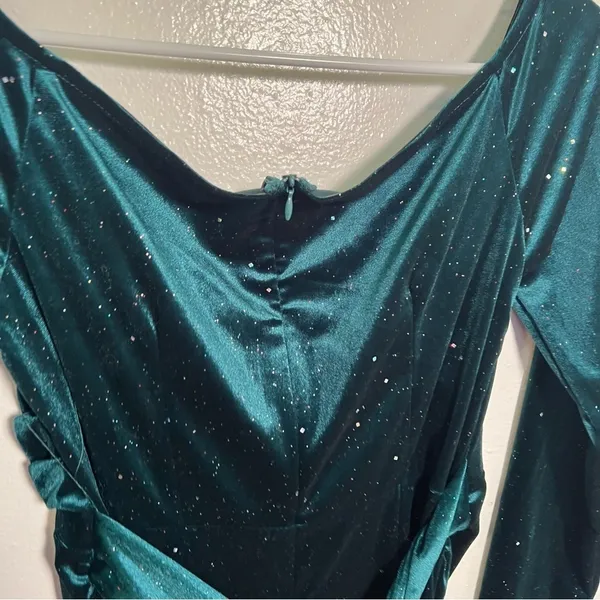 Women's Sz Large Off Shoulder Velvet Dress Emerald Green Rhinestones Long Sleeve - Image 10