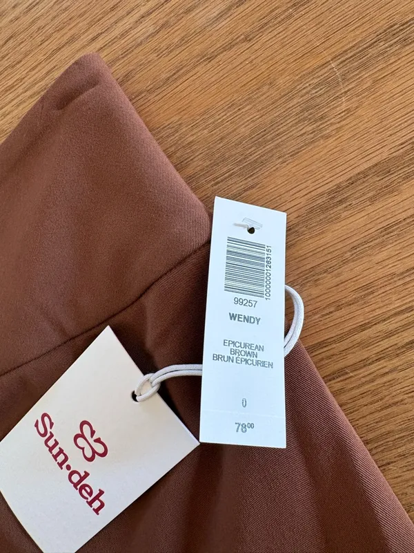 Sunday best brown skirt from Aritzia - Image 3