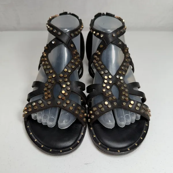 Free People 37 US 7 Gladiator Sandals Black Leather Studded Strappy Boho Flat - Image 5