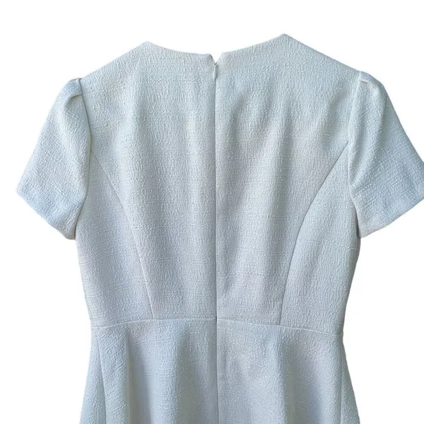 Andrew Marc size 4 white nubby dress. Gold tone buttons. - Image 4
