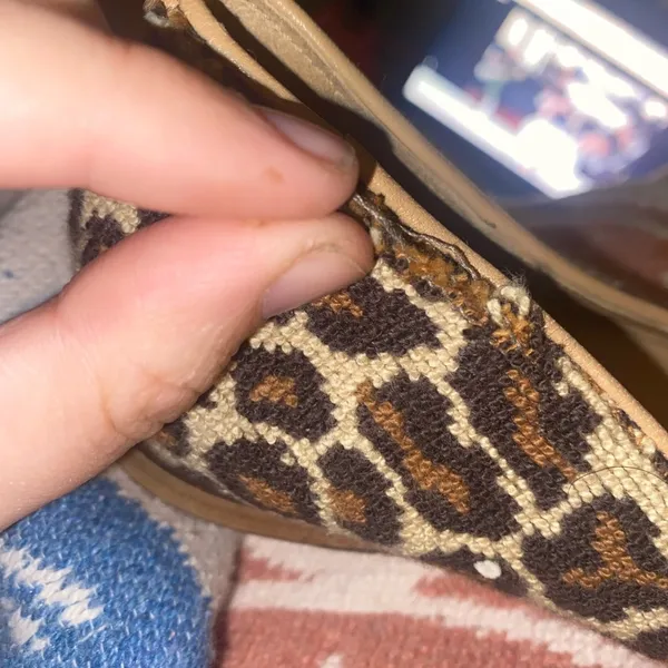 Jon Josef brown leopard print slip ons size 8.5 - Image 8