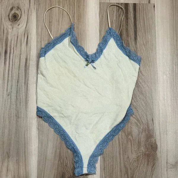 Urban Outfitters Out From Under Lace Trim Bodysuit Cream Blue Women’s Small - Image 2