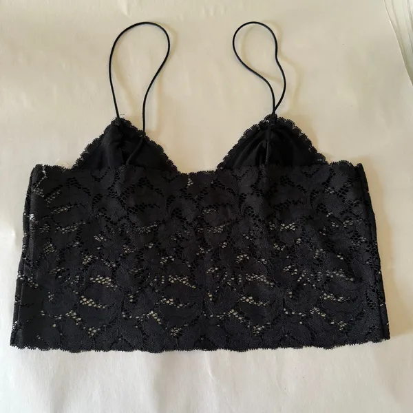 FREE PEOPLE INtimately Lacey Black Lace Stretchy Triangle Bralette Cami XS - Image 3