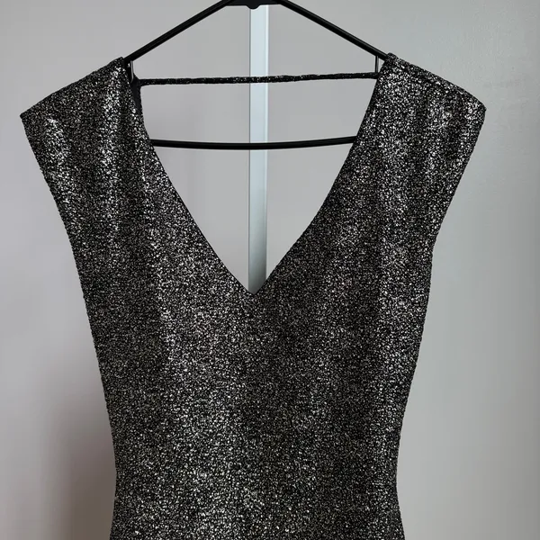 Symphony sz M black gold specked backless mini‎ party dress - Image 2
